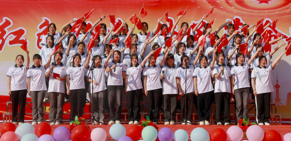 22幼教1班 歌唱祖国~1.jpg